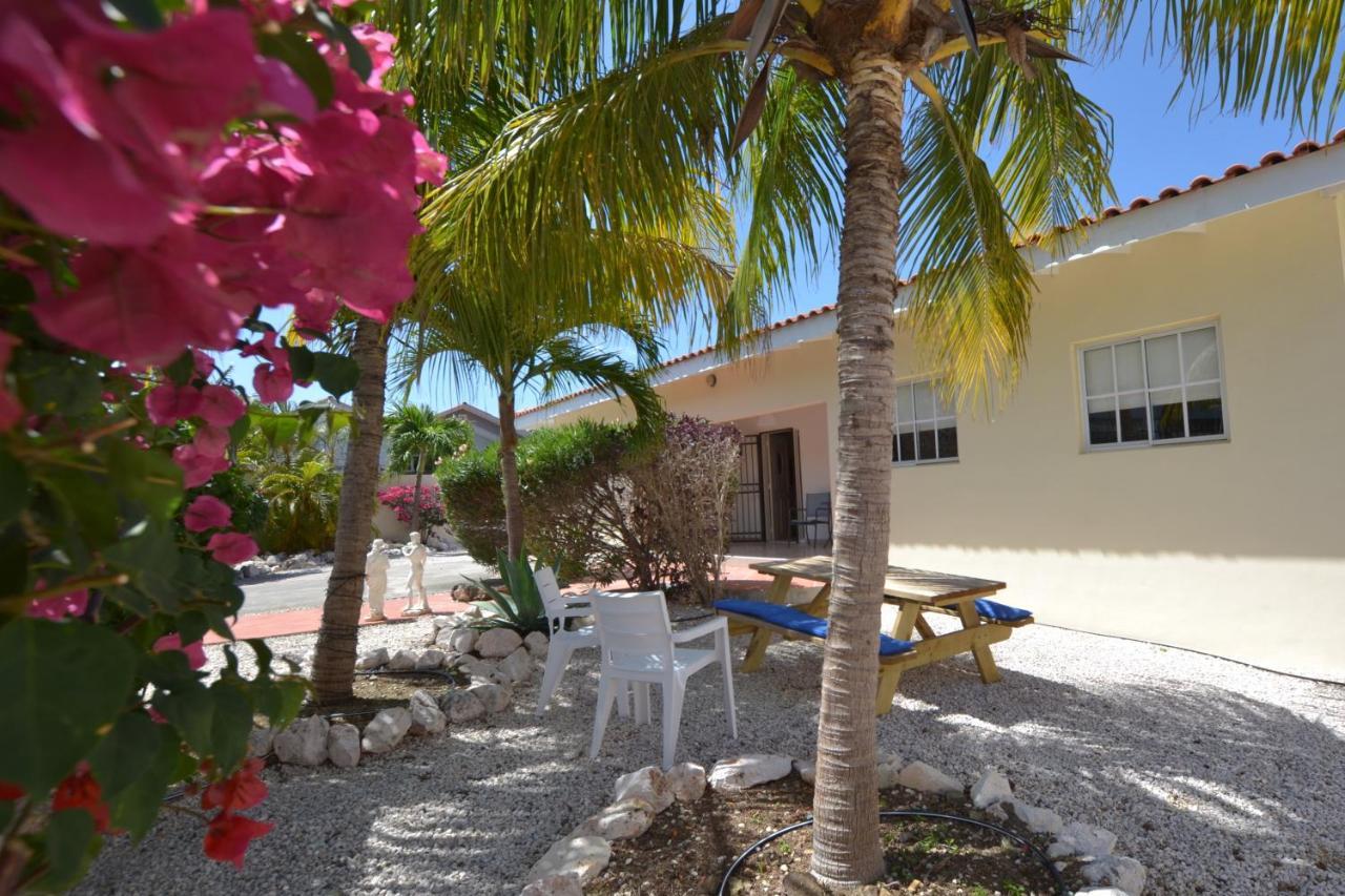 Relex Villa With Private Pool ウィレムスタッド エクステリア 写真