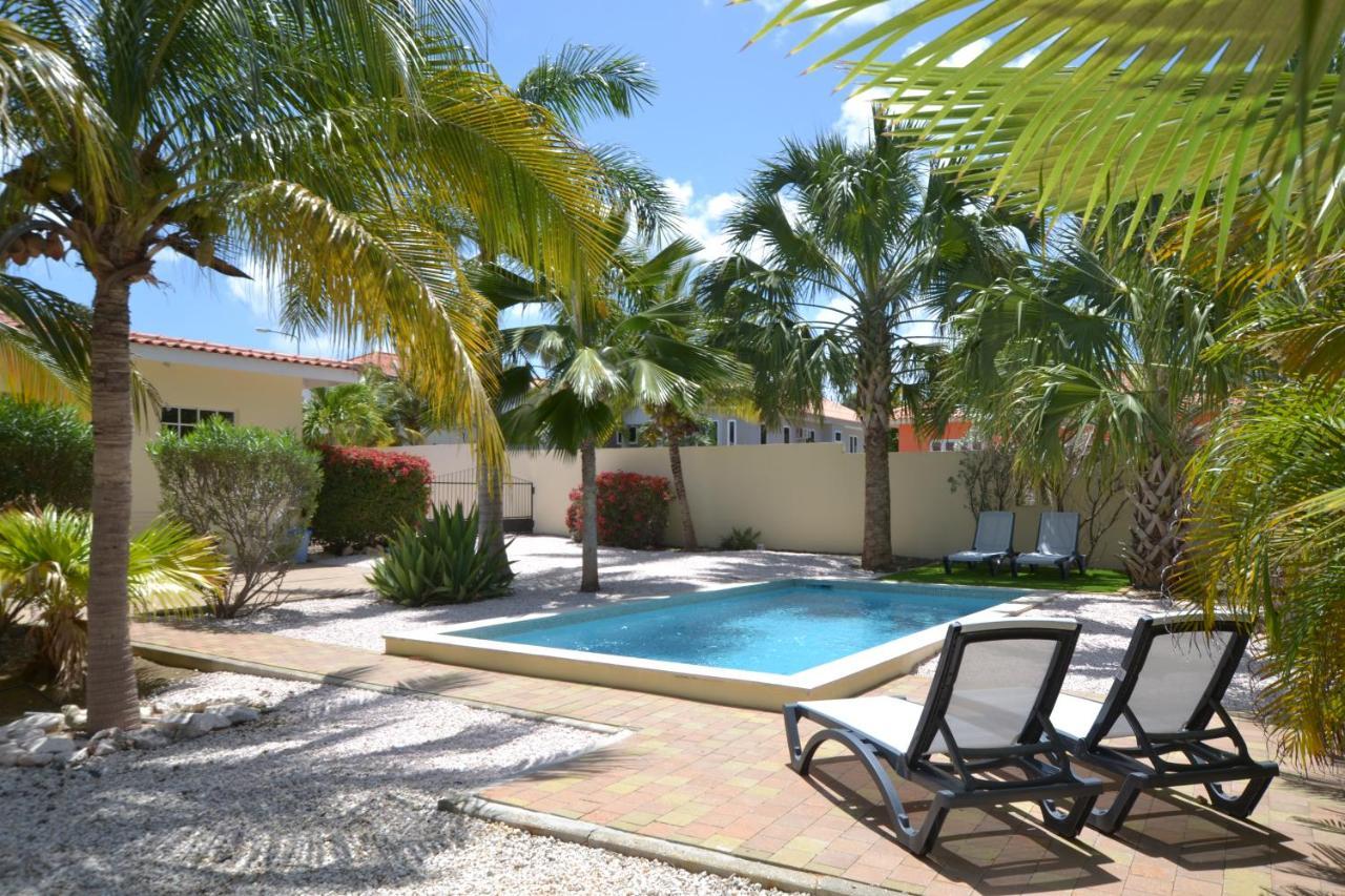 Relex Villa With Private Pool ウィレムスタッド エクステリア 写真